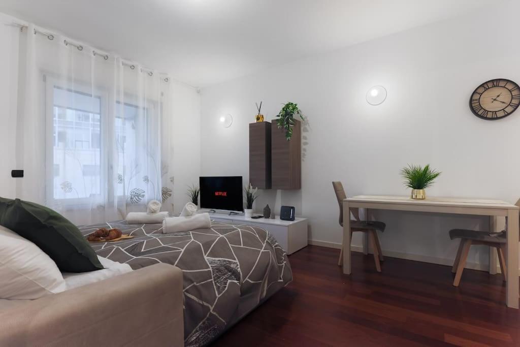 Comfort Suite Milano Centrale With Fast Wifi And Free Netflix Exterior foto
